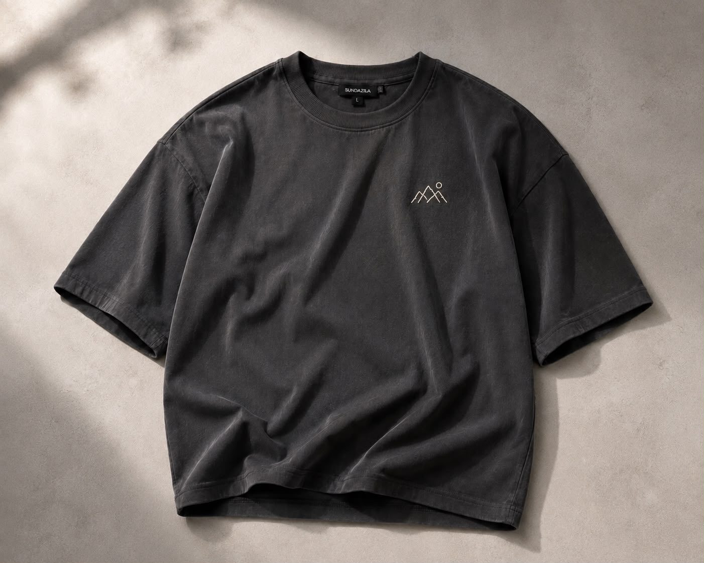 Charcoal grey oversized t-shirt with mountain embroidery
