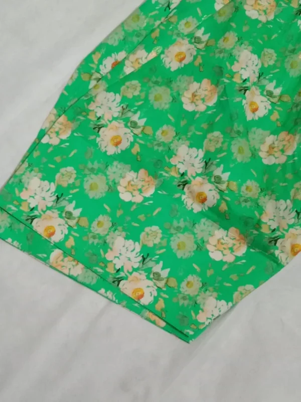 Light Green Bloom - Image 3